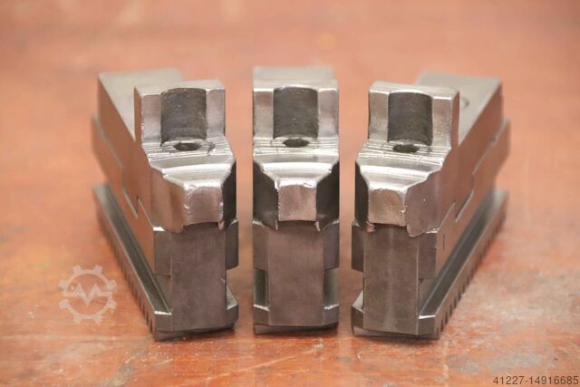 Interchangeable jaws Forkardt Breite 22 mm schrägverzahnt