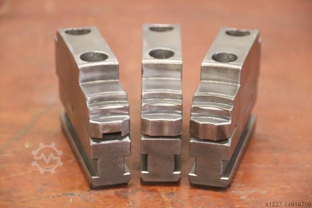 Interchangeable jaws Forkardt Breite 22 mm schrägverzahnt