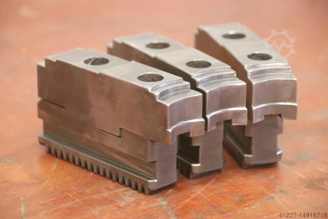 Interchangeable jaws Forkardt Breite 22 mm schrägverzahnt