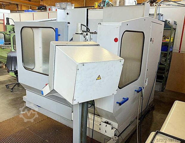 CNC Universalfräsmaschine Mikron UME 560