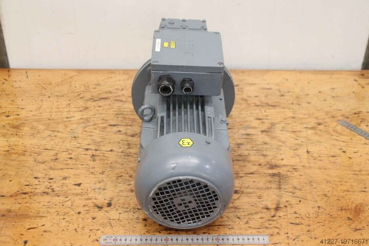 Gear motor 2.2 kW 350 rpm KEB HEW DEX100L/4K
