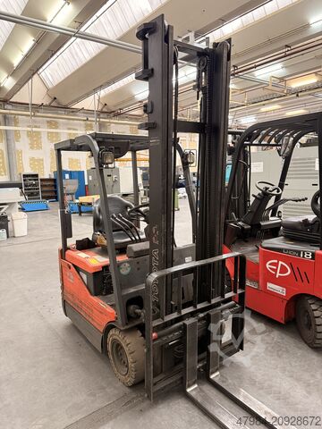 Electric Forklift TOYOTA 5 FPE 13