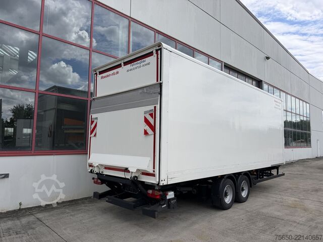 Box trailer Möslein TKO 105 DL Schwebheim  Tandemkoffer, Durchladbar + Ladebordwand