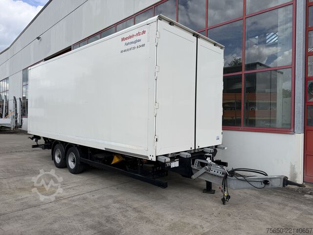 Box trailer Möslein TKO 105 DL Schwebheim  Tandemkoffer, Durchladbar + Ladebordwand