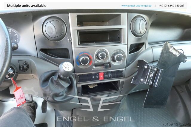 Box van iveco Daily 35 S11 C30C AUTOMATIK KAMERA MAXI Regale LUFT - EURO 5 - CoC