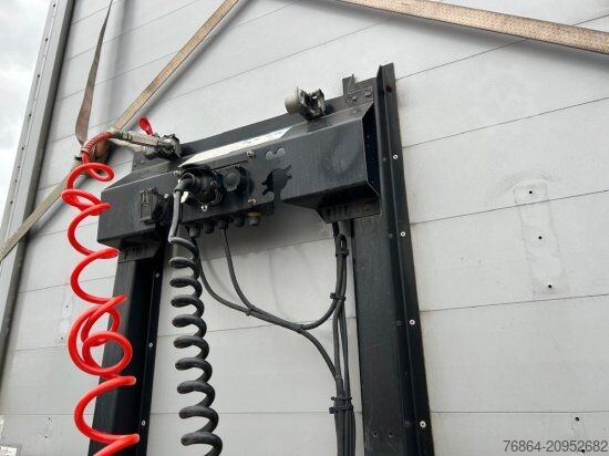 Auflieger mit Arbeitsbühne SCHWARZMüLLER PLATEAU-AUFLIEGER J SERIE