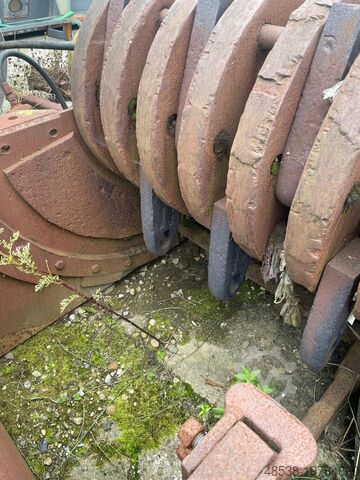 Shredder Svedala Metso Lindemann KHA1218