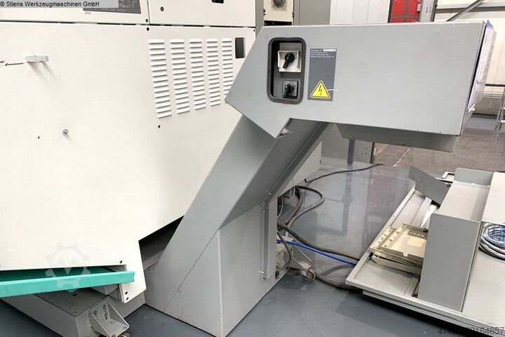 Machining Center - Vertical DECKEL MAHO DMU 125 T