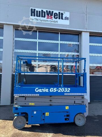 Scissor lift Genie GS 2032 8,10m Scherenarbeitsbühne