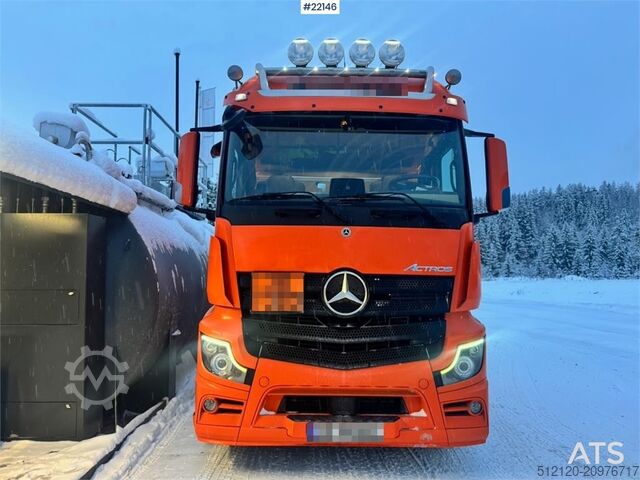 Standard tractor Mercedes-Benz Actros