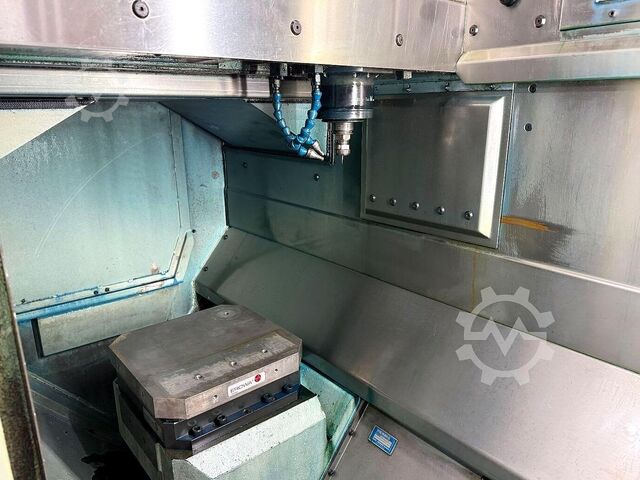 High-speed machining center MIKRON HSM400