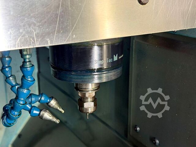 High-speed machining center MIKRON HSM400