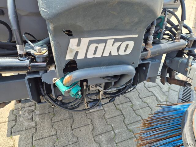 Kehrmaschine LKW Hako Citymaster 2200