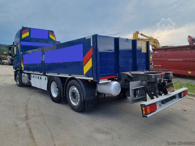 LKW mit Pritsche (offen) Iveco Stralis AS 260-46 Motorbrandschaden