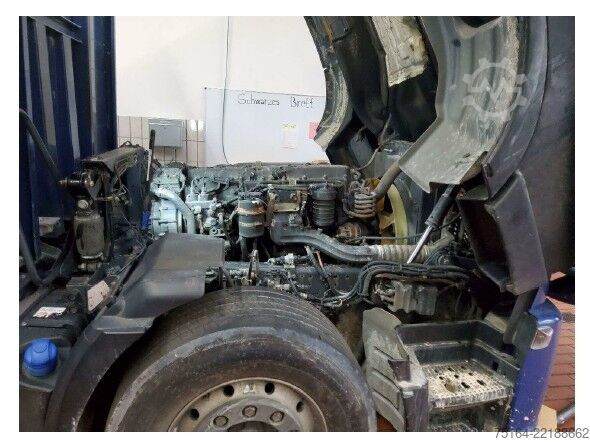LKW mit Pritsche (offen) Iveco Stralis AS 260-46 Motorbrandschaden