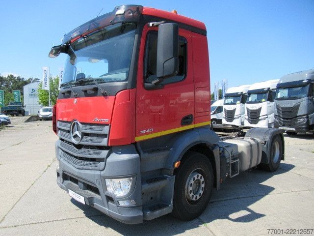 Standard SZM Mercedes-Benz 1840 Antos