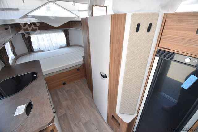 Caravan HYMER/ERIBA Eriba Touring 630 1600kg, Combi 4E, Bodentemp.