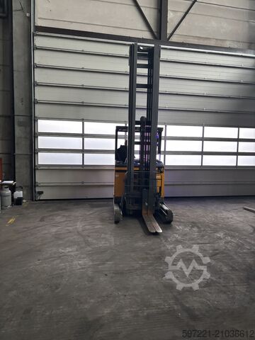 Schubmaststapler Jungheinrich ETV 216 Lithium