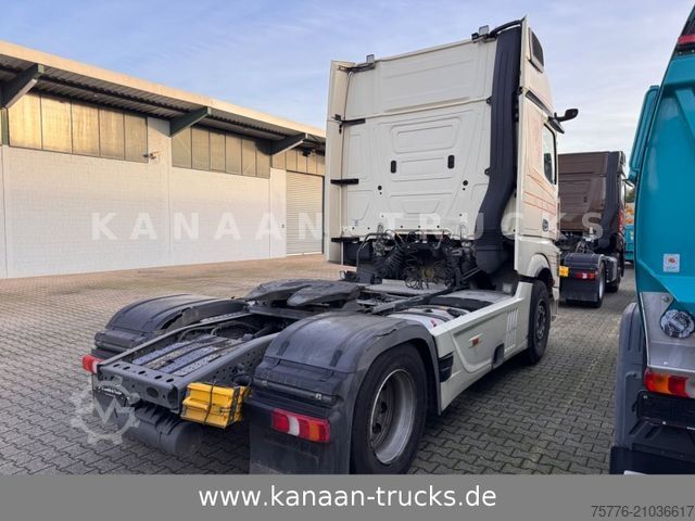 Standard tractor unit MERCEDES-BENZ 1848 LS Actros 5  GigaSpace Steel/Air Susp