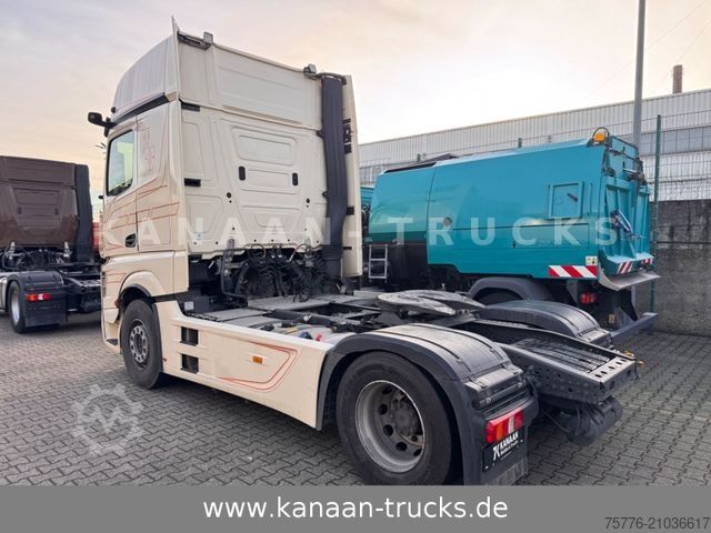 Standard tractor unit MERCEDES-BENZ 1848 LS Actros 5  GigaSpace Steel/Air Susp