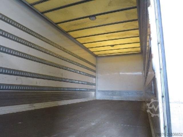 LKW mit Kofferaufbau MERCEDES-BENZ Atego 1524 L 7.4 m Koffer LBW2t Seitentür Kamera