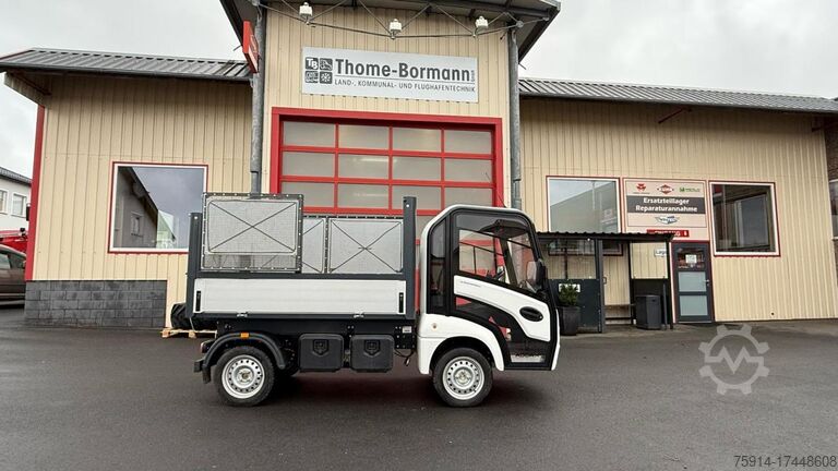 Compact van Addax MTN 110 km 60km/h