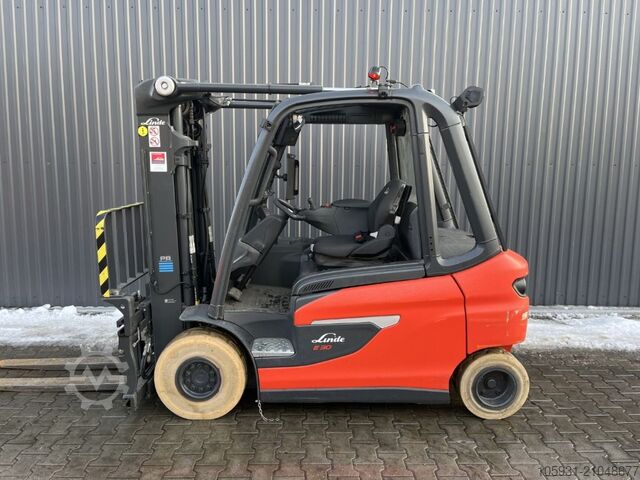 Electric 4-wheel forklift Linde E30L