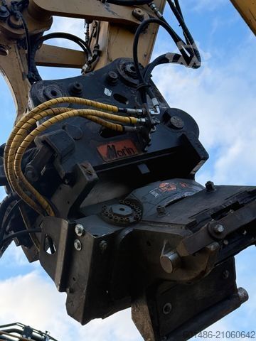 Mobilbagger CATERPILLAR M313D