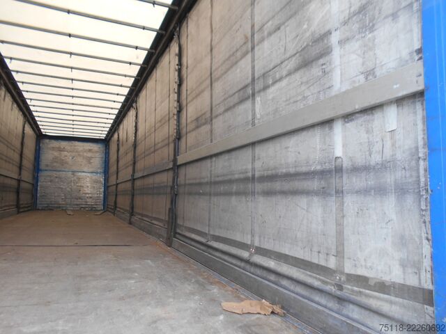 Open semitrailer with tarp Schwarzmüller LIGHT