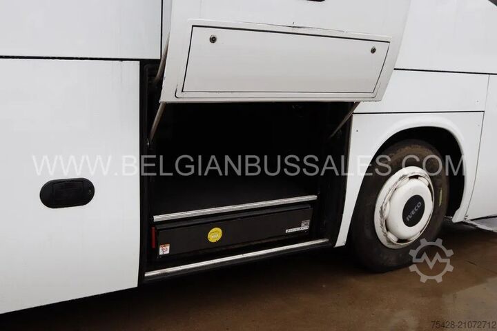 Motor coach Iveco Magelys Pro / 12.8m / Euro 6 / Full option / Lift