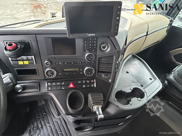 Viehtransporter LKW Mercedes-Benz Actros2551/Viehtransporter/Finkl 3Stock