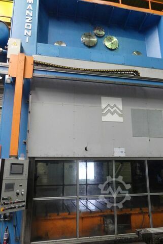 Press line with MANZONI eccentric press MANZONI T6302MR/2/12/TE