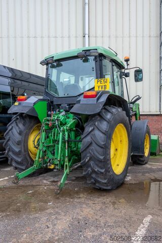 Traktor John Deere 6210