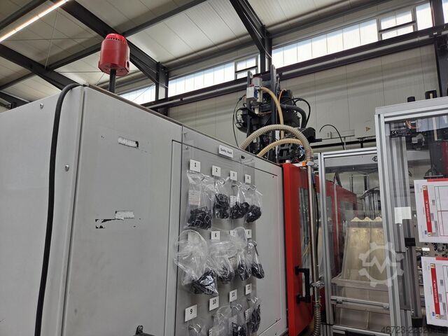 Injection molding machine FERROMATIK MILACRON Elektra 180-2F