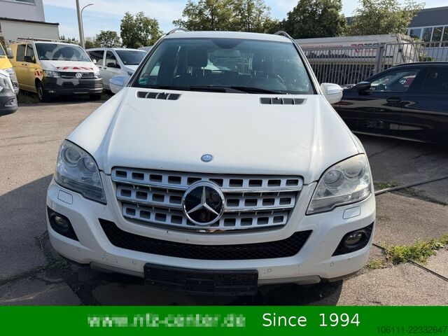 Pick-up MERCEDES-BENZ ML 350d BlueTec 4Matic Luftfederung AHK