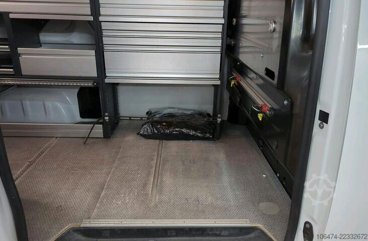 Panel van OPEL Vivaro Kasten L 2 lang Edition M # Würth Regale