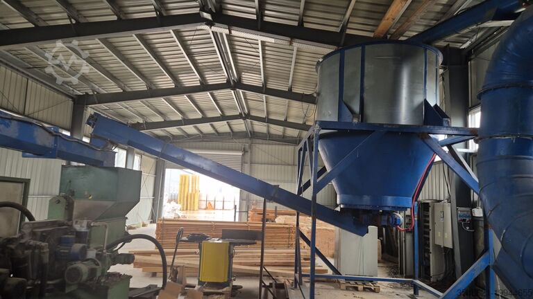 Brikettierpresse 2 x RUF 330 briquetter - complet line 330