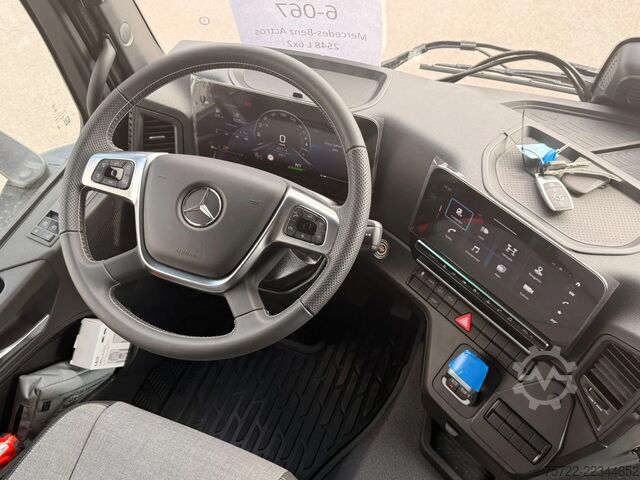Loading platform Mercedes-Benz Actros 2548 L 6x2 M-FHS Baustoff-Pritsche FASSI...