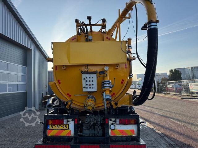 Tankwagen Scania P270 DB4x2 Saug- / Druck / HD Pump