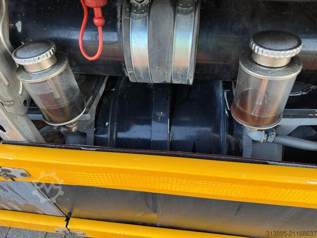 Tankwagen Scania P270 DB4x2 Saug- / Druck / HD Pump