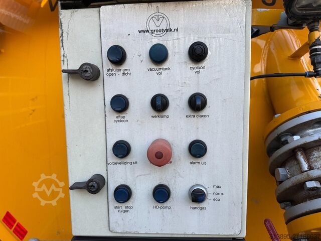 Tankwagen Scania P270 DB4x2 Saug- / Druck / HD Pump