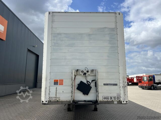 Suitcase Schmitz Cargobull SKO 24 SKO24 / SAF DISC / 2x LIFTAXLE / GALVANI...