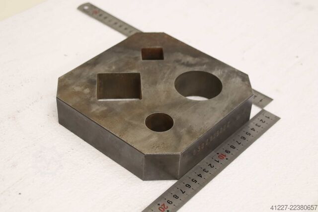Shearing tool Mubea für Rund/Vierkantstahl