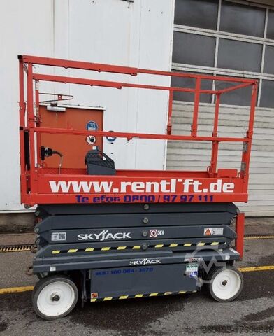 Working platform (scissor lift) Skyjack SJ III 3226 Elektro 9,90m