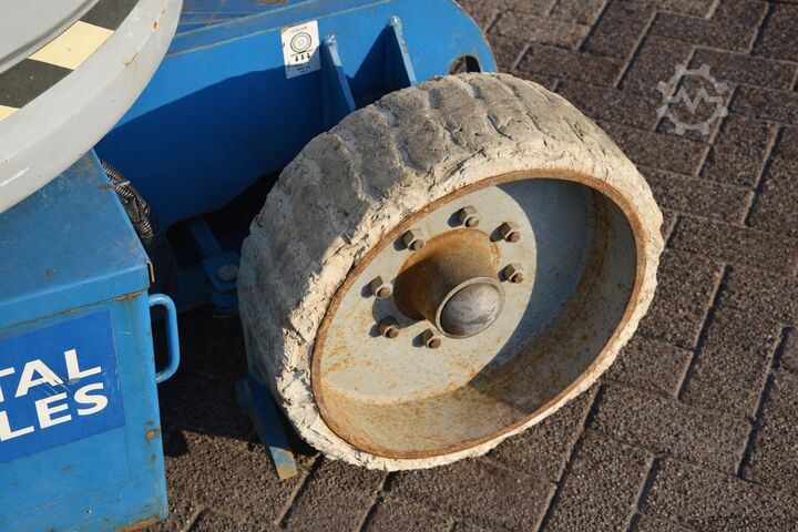 Gelenkteleskoparbeitsbühne Genie Z-30/20N | 2004