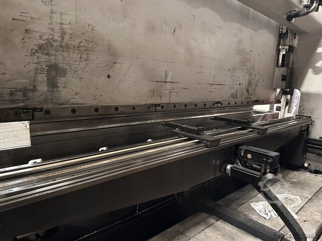 Abkantpresse Bystronic Beyeler Xpert 250