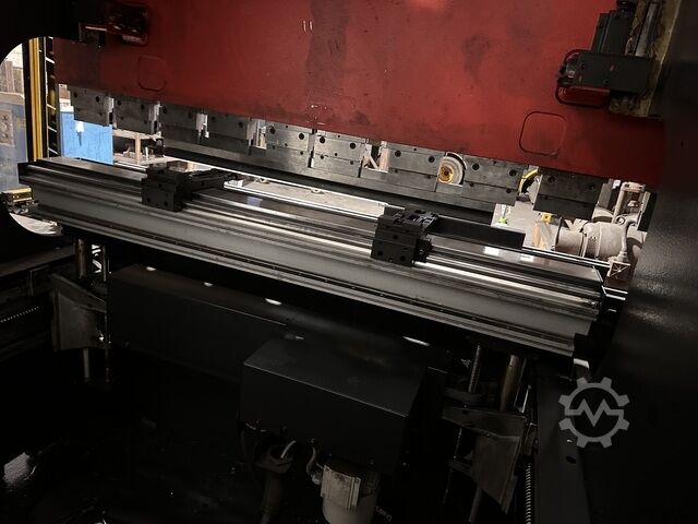 Abkantpresse Amada HFE M2 5020