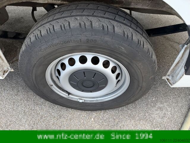 Minibus VW Crafter Kasten 35 mittellang Hochdach 4MOTION
