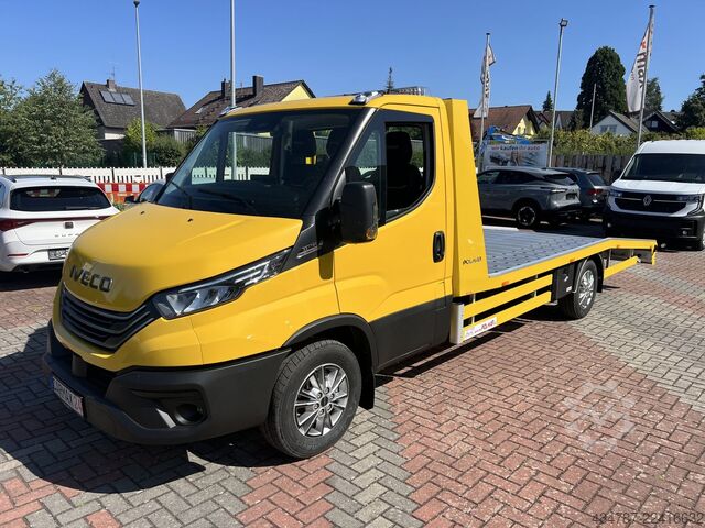 Wrecker IVECO Daily 35S18 HA8 V Navi*LED* Automatik BJ 26-Sofo