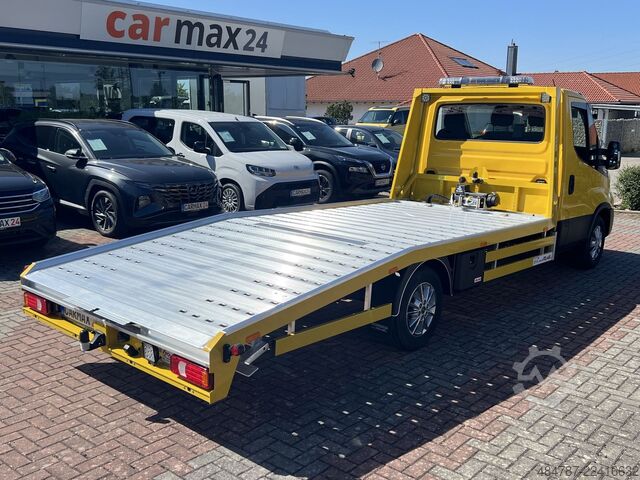 Wrecker IVECO Daily 35S18 HA8 V Navi*LED* Automatik BJ 26-Sofo